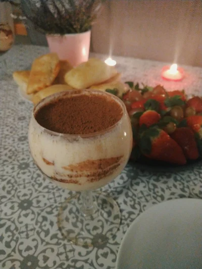 CurlyHairGirl - Dziś tiramisu i pizzowe koperty dla niebieskiego, będzie miał niespod...