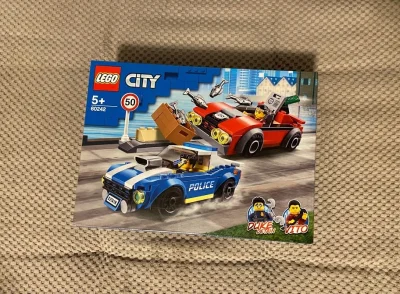 sisohiz - #legosisohiz #lego

#55 zestaw to: "LEGO 60242 City - Aresztowanie na aut...