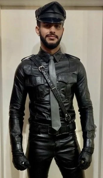 Lukardio - #ladnypan #mrleather #leathermen