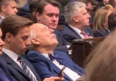 walt_gunner - Kuce powinni głosować na Kosiniaka, bo właśnie obiecał, że weźmie na mi...