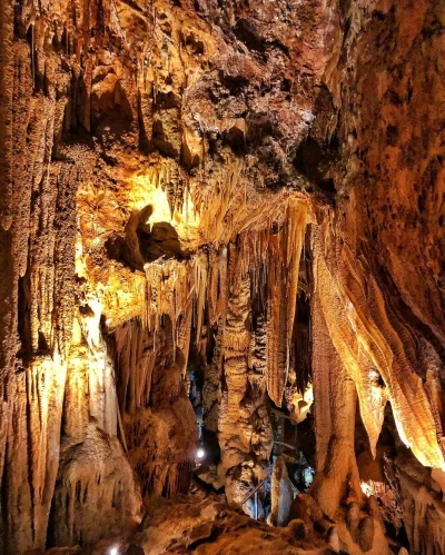 Pani_Asia - King Solomons Cave to stosunkowo niewielka, sucha jaskinia położona w pob...