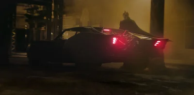 filmozercyCOM - Batman i jego nowy batmobil na oficjalnych zdjęciach z filmu „The Bat...