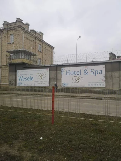 100piwdlapiotsza - Mega fajny hotel. Ktoś chętny? 

#heheszki #bialystok #humorobra...