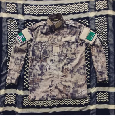 K.....e - Bluza mundurowa od Malhama Tactical z kamuflażem Kryptec.

Jak wam się po...