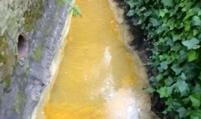 Neto - Rynsztok w Kalkucie? Nie, to rzeka w kolorze curry przepływającą przez Bradfor...