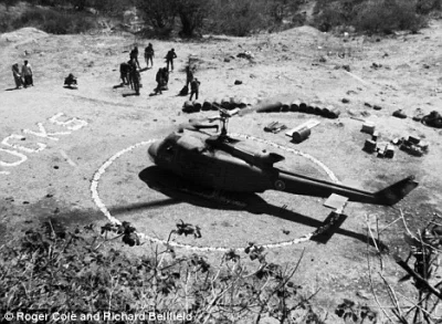 Mleko_O - Śmigłowiec UH-1H Huey w Um Al Kharif, początek lat '70