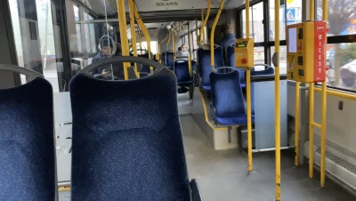 PeterPolska - Warszawa, autobus 401 do korporacyjnego Mokotowa (mordoru). Zwykle nie ...