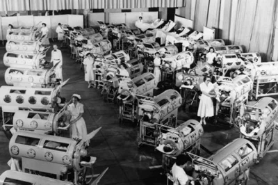 M.....e - Historia kołem sie toczy 

#2019ncov #koronawirus #sztucznepluco #polio