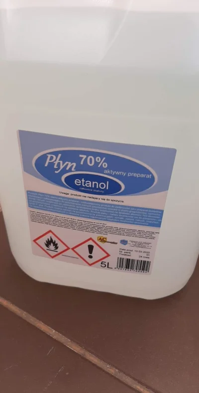 fnx-fnx - Etanol 70% można stosować na skórę czy dodać jakieś mydło?

#etanol #pomocy...