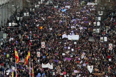 Detharon - Zdjęcie z parady feministek z 8 marca 2020, czyli 5 dni przed tym rekordow...