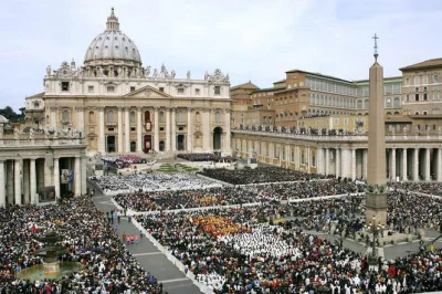 korporacion - Taka obecnie sytuacja w Watykanie. Ja tych ludzi nie czaje, ile istnień...