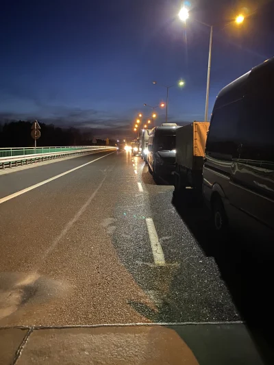 Pabi77 - A tutaj pajac szeryf. Zgłosiłem naszej policji że niektórzy celowo tamują ru...