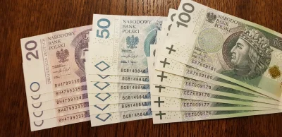 Desparos - Widać świeża dostawa z NBP ( ͡º ͜ʖ͡º) #banknoty #pieniadze