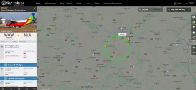 bratpitt - #flightradar24 #pytanie
co on tak lata w kółko?