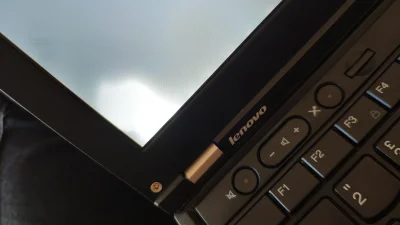 ketiow - Kurla płyn do dezynfekcji ( spirytus) wylałem na ThinkPada xD i wszystko dzi...