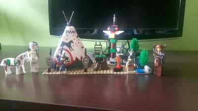 Kelachim89 - Wyciągnąłem pudło z lego i złożyłem zestaw 6746 Chief's Tepee z 1997, kt...