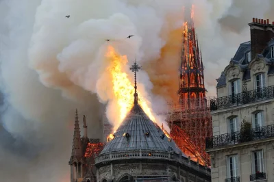 KarolaG17 - Za ok. 2 tygodnie bedzie pierwsza rocznica zapalenia się katedry Notre-Da...