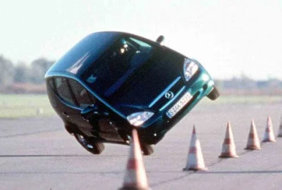 Kaajus - @Armo11 Drogowe modele Mercedesa też potrafiły latać ( ͡º ͜ʖ͡º)