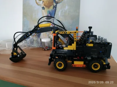 Ofeck - #lego #legotechnic

Świetny model, mam ochotę na więcej.