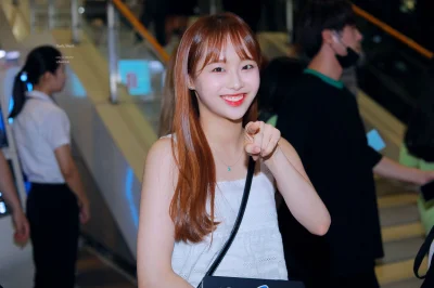 XKHYCCB2dX - #chuu #loona 
#koreanka