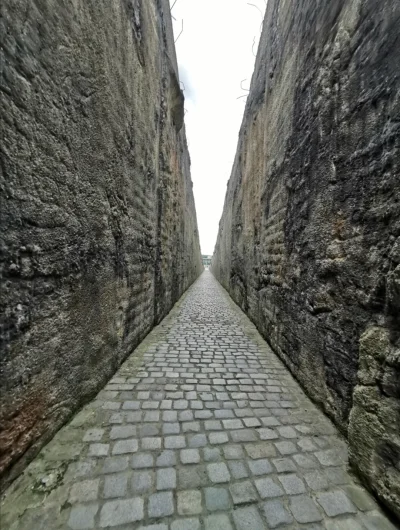 kubutek - @Polasz: a to droga w pozostałościach po Niemieckimi Obozie Zagłady w Bełżc...