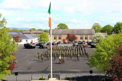 yolantarutowicz - Baza wojskowa w Limerick jest drugim obiektem w Irlandii, który prz...