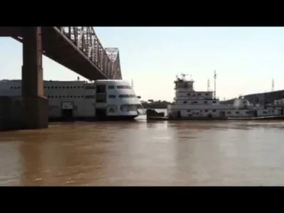 starnak - Admiral leaves St. Louis riverfront