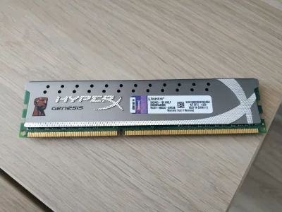 BuBa9 - Witam, chcę dokupić sobie 2 x 4 gb ram. Mam 8 GB takich kości jak na zdjęciu ...