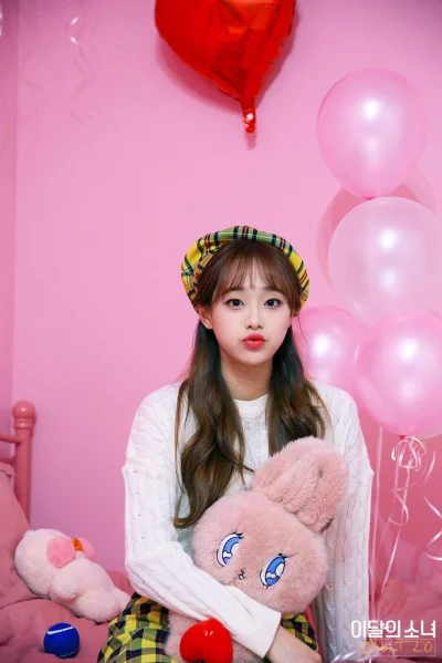 XKHYCCB2dX - #chuu #loona 
#koreanka