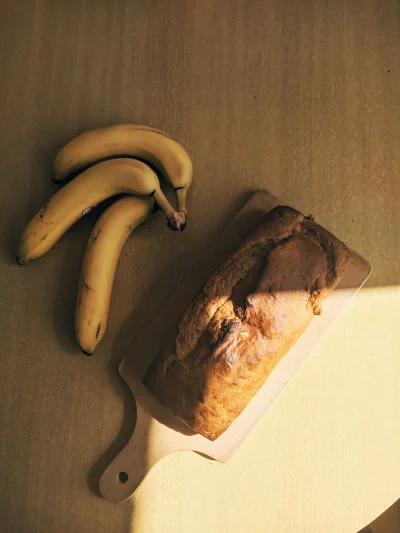 ToFawnCat - Dziś upiekłam pierwszy w życiu chlebek bananowy! Wyszedł przepyszny (｡◕‿‿...
