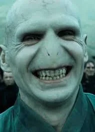 wsciekly_padalec - @Bartholomaeus Voldemort jako postać jest dla mnie komiczny, ale s...