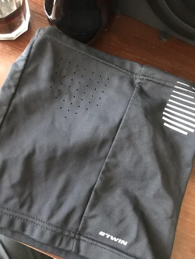 karol0 - @adk: mam taki z Decathlonu, niestety bardzo ciężko się w tym oddycha, okula...