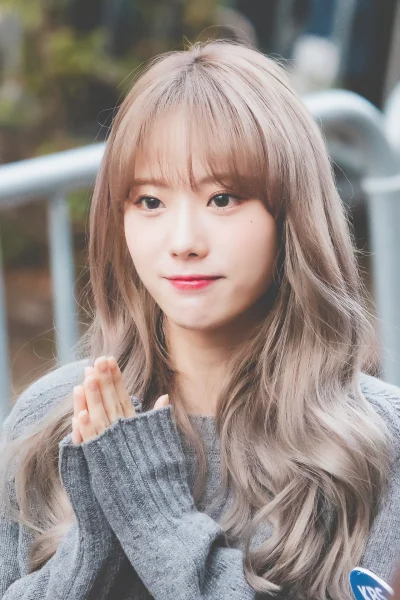 XKHYCCB2dX - #luda #wjsn
#koreanka #codziennaluda