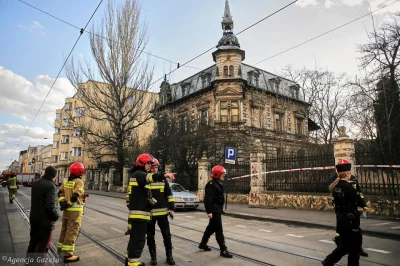 Radus - @SurowyOjciec: no z tym też jest problem, a pałac Kellera? Kupił go jakiś akt...