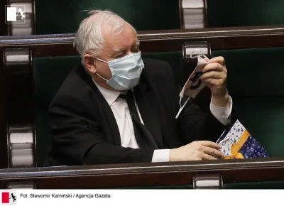 tymirka - Kaczyński dostał maskę z kotkiem ʕ•ᴥ•ʔ

#heheszki #bekazpisu #sejm #polit...