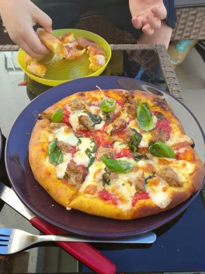 Kick_Ass - #jedzenie #foodporn #aledobreto #pizza #bojowkapiekarska #gotujzwykopem

J...
