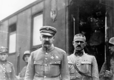 jupjupjupek - Nastroje w Polsce w kwietniu 1920. Piłsudski: „Bolszewików trzeba pobić...