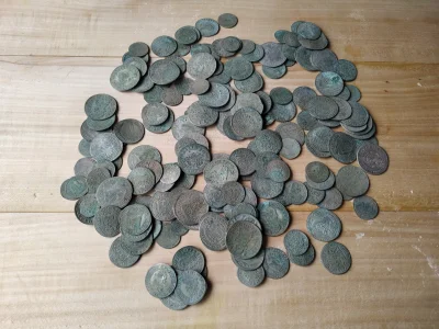 Zwiadowca_Historii - Większość monet wygląda jak by nigdy nie była w obiegu.