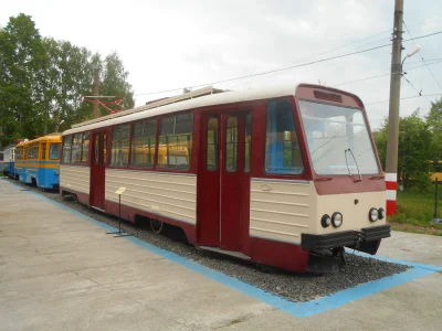 Ikarus_260 - Tramwaj-pomnik w Niżnym Nowogrodzie.