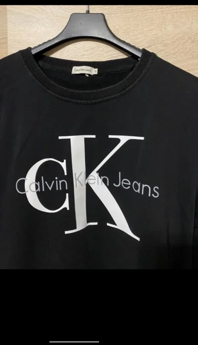 CiasteczkoMen - Legit check na bluzę CK. Brać TTS?
#streetwear #legitcheck #calvinkle...