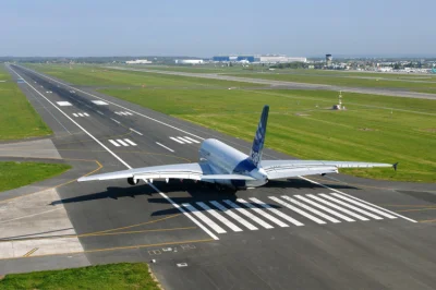 yolantarutowicz - Dwupokładowy Airbus A380 stanowi(ł) europejską odpowiedź na ameryka...