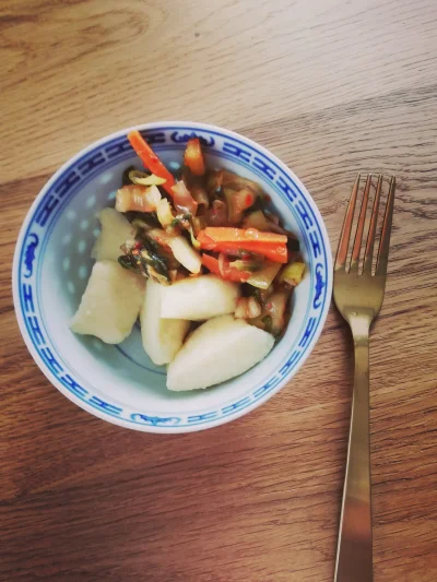 Badyl69 - #kimchi #gnocchi
#gotowanie #gotujzwykopem #warzywa #bezmiesa