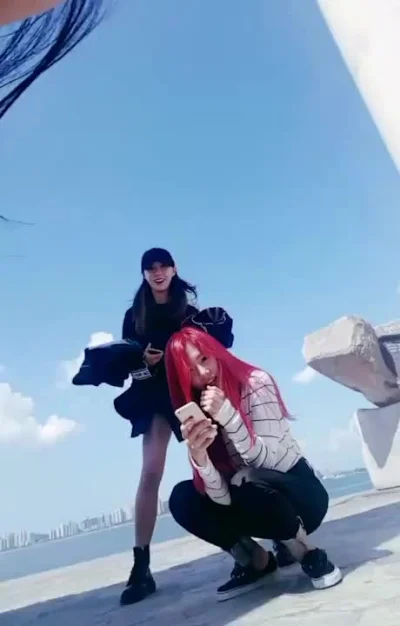 XKHYCCB2dX - #jiu #handong #sua #dreamcatcher 
#koreanka #chinka #gif