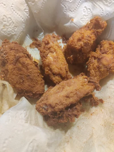ajfrost - #keto 
keto fried chicken. Polecam mocno.

https://youtu.be/RcNcHzGNBW8