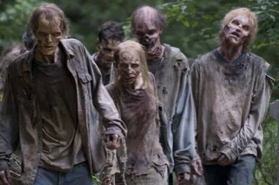 janek_kenaj - @niezwornowazony: Jak oglądają Walking Dead to pewnie mówią : O, ten do...