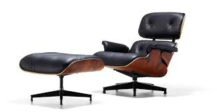 Kosciany - W tle jest krzesło Herman Miller Eames Lounge Chair and Ottoman $5295