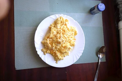 anonymous_derp - Dzisiejszy obiad: Jajecznica z 9 jajek, sól.

Do czarnolistowania:...