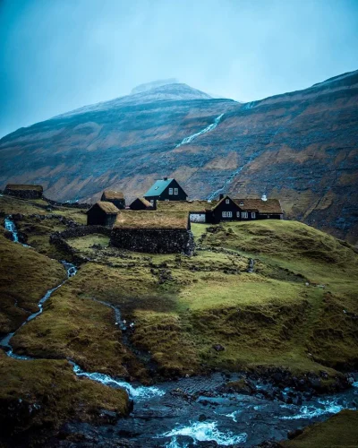 Pani_Asia - Faroe 

#wyspyowcze #dziendobry #azylboners #earthporn #estetyczneobraz...