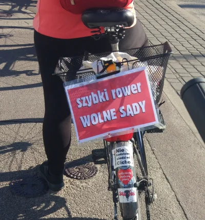 Zkropkao_Na - XD
#wolnesady #polityka #dupeczkizprzypadku
#heheszki #rower #gdansk ...