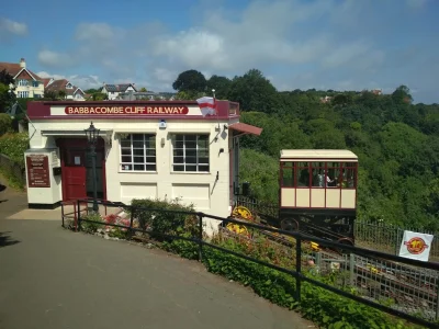 mechanikmotocyklowy - @the4dk: tez UK Babbacombe Cliff Railway